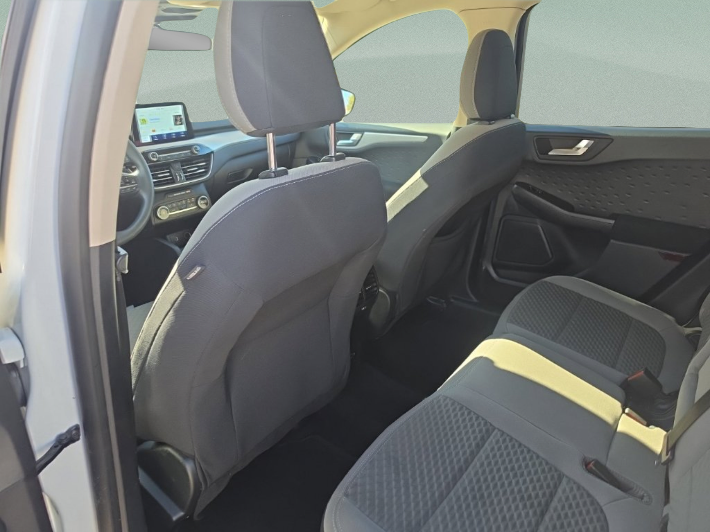 Used 2020 Ford Escape SE FWD image 24