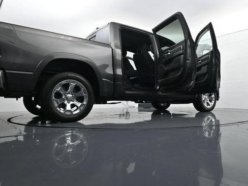 Used 2019 RAM 1500 Big Horn AWD/4WD image 38