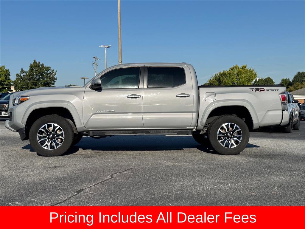 Used 2021 Toyota Tacoma TRD Sport w/ Technology Package RWD image 6