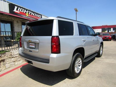 Used 2017 Chevrolet Tahoe LT AWD/4WD image 4
