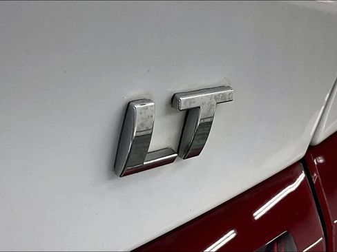 Used 2021 Chevrolet Malibu LT FWD image 7