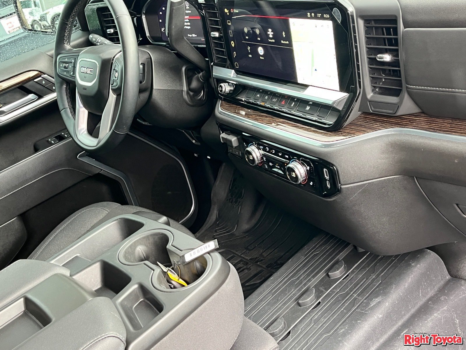 Used 2026 GMC Sierra 1500 Elevation w/ Elevation Select Package RWD image 12