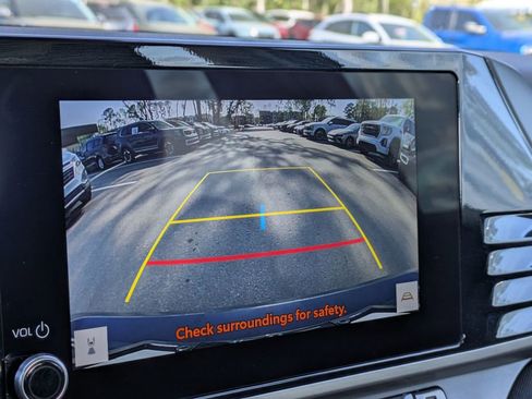 Used 2025 Toyota Camry LE FWD image 20