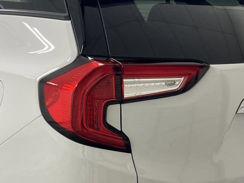 Used 2024 GMC Terrain Denali w/ Denali Premium Package image 14