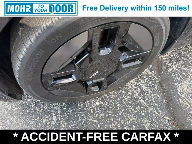 Used 2024 Kia EV9 GT-Line AWD/4WD image 11