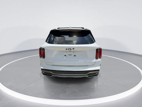 Used 2023 Kia Sorento SX FWD image 7