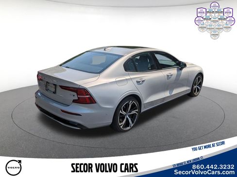 Certified 2023 Volvo S60 B5 Plus AWD/4WD image 6