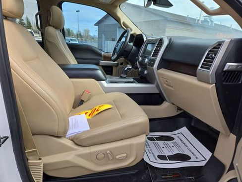 Used 2016 Ford F150 Lariat w/ Equipment Group 502A Luxury AWD/4WD image 34