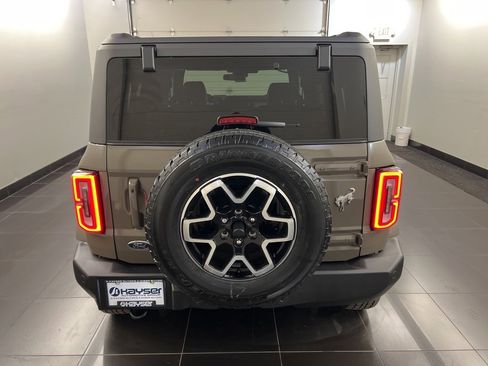 New 2025 Ford Bronco Outer Banks image 5