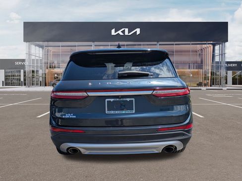 Used 2020 Lincoln Corsair Reserve w/ Elements Package FWD image 5
