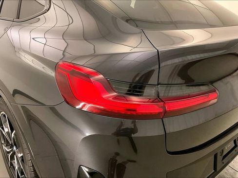 Used 2024 BMW X4 xDrive30i w/ Premium Package AWD/4WD image 27
