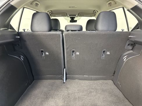 Used 2022 Nissan Kicks SR w/ Interior Electronics Package image 22