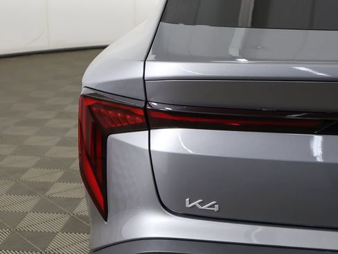 Used 2025 Kia K4 FWD image 14