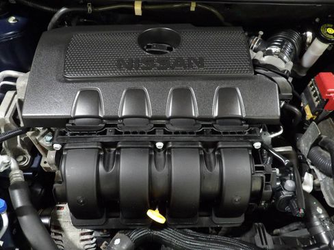 Used 2018 Nissan Sentra SV FWD image 18