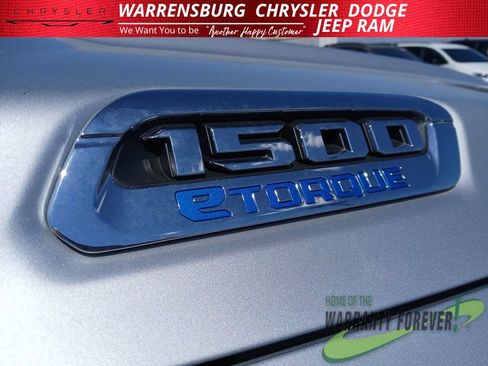 New 2026 RAM 1500 Laramie AWD/4WD image 11