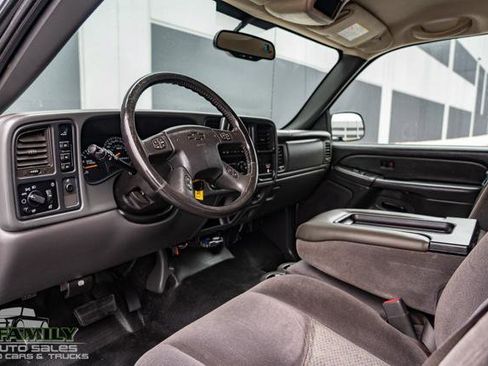 Used 2006 Chevrolet Silverado 2500 LT image 21