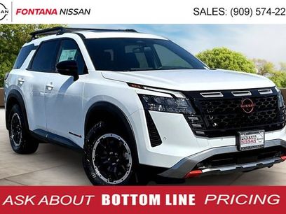 New 2026 Nissan Pathfinder Rock Creek w/ Rock Creek Premium Package