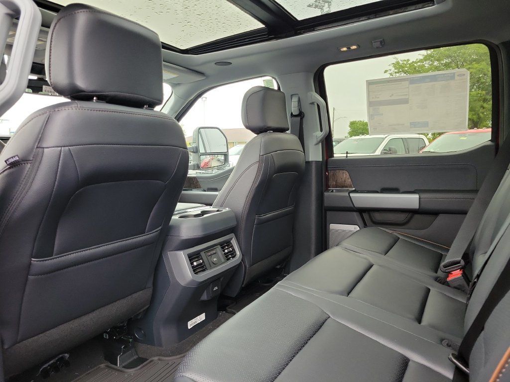 New 2027 Ford F250 Lariat w/ Tremor Off-Road Package AWD/4WD image 16