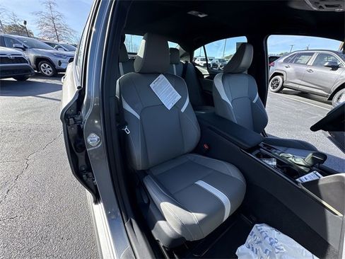 New 2026 Toyota Camry SE image 24