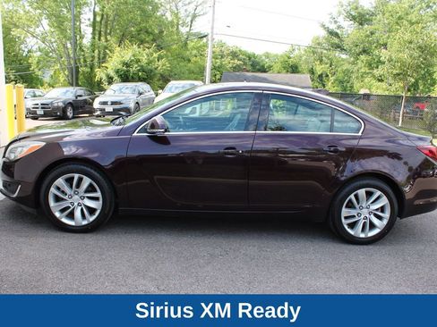Used 2017 Buick Regal AWD image 12