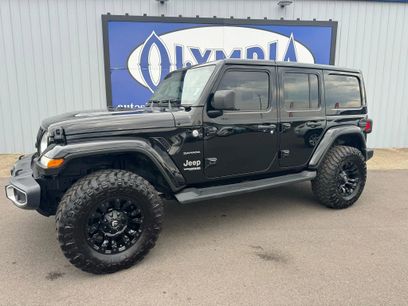 Used 2021 Jeep Wrangler Unlimited Sahara w/ Uconnect 4C Nav & Sound Group