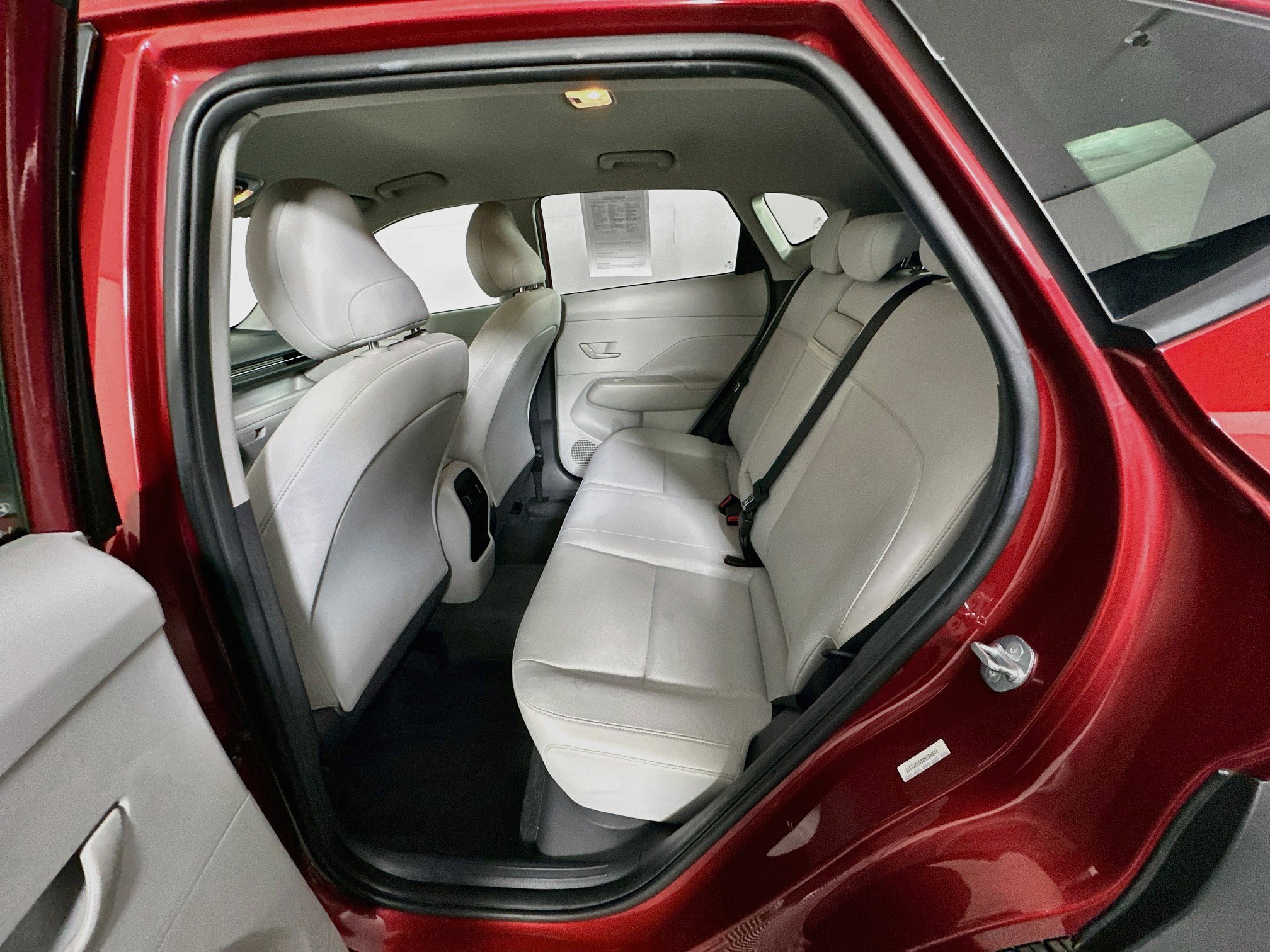 Used 2025 Hyundai Kona SEL FWD image 26