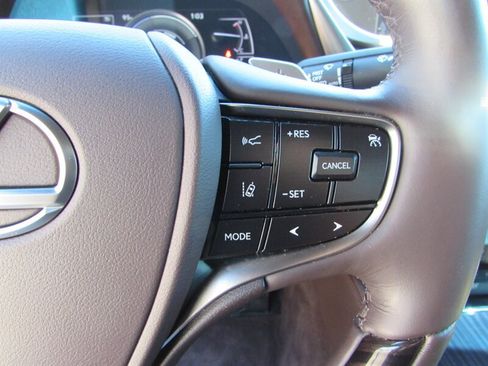 Used 2021 Lexus ES 300h w/ Accessory Package FWD image 13