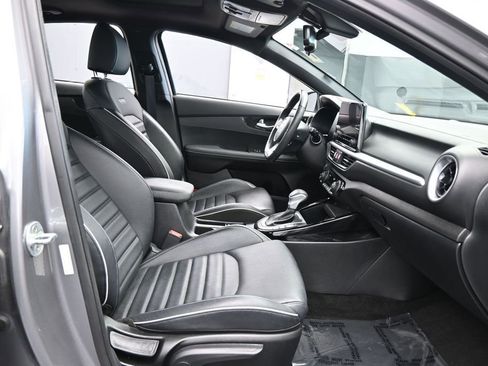 Used 2023 Kia Forte GT-Line w/ GT-Line Premium Package FWD image 48