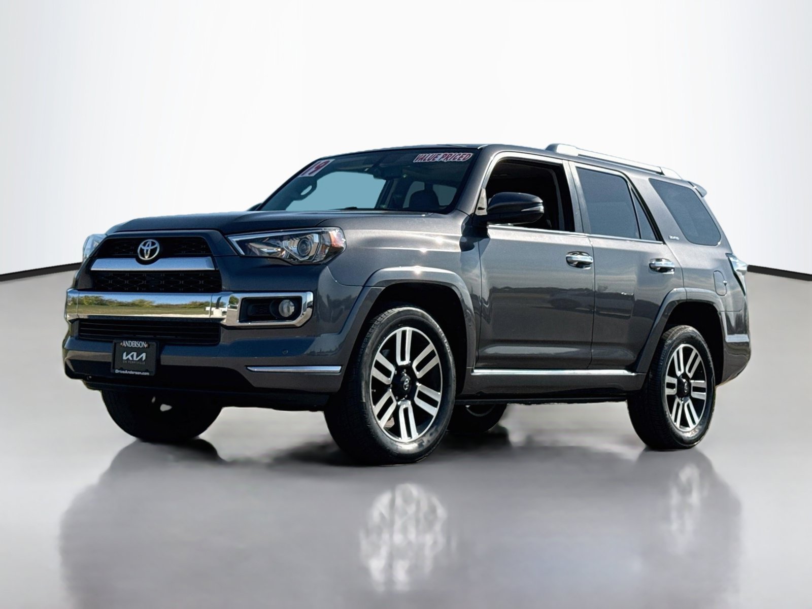 Used 2019 Toyota 4Runner Limited AWD/4WD image 3