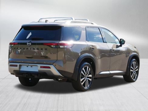 Certified 2023 Nissan Pathfinder Platinum AWD/4WD image 7