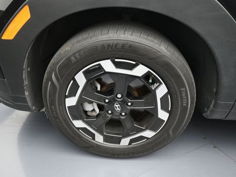 Used 2025 Hyundai Santa Fe SE image 10