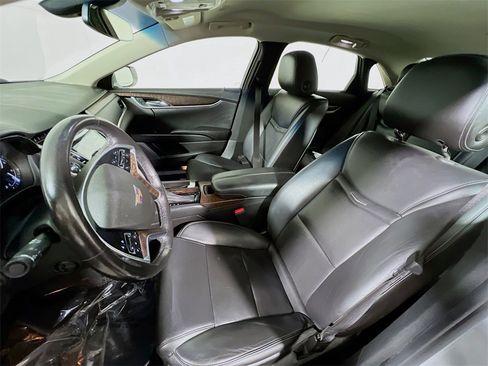 Used 2018 Cadillac XTS Luxury image 21