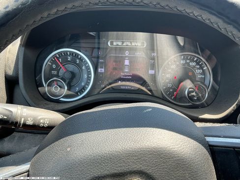 Used 2019 RAM 1500 Big Horn AWD/4WD image 13