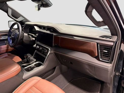 Certified 2025 GMC Sierra 1500 Denali Ultimate image 27