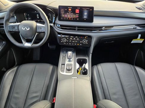 Certified 2025 INFINITI QX60 Luxe image 12