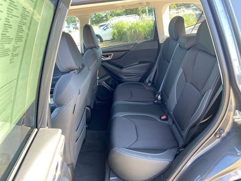 Used 2022 Subaru Forester Premium AWD/4WD image 47