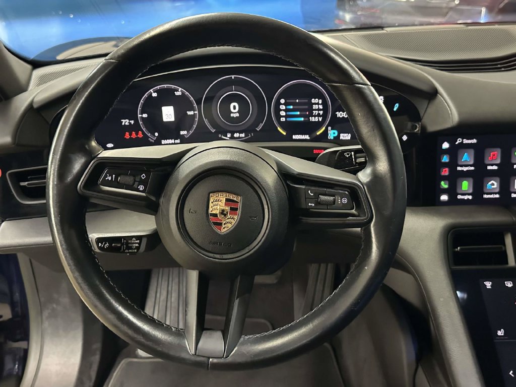 Used 2023 Porsche Taycan RWD image 27