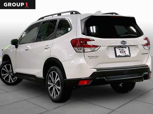 Used 2023 Subaru Forester Limited AWD/4WD image 12