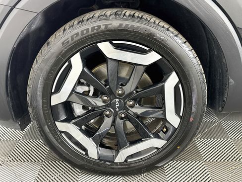Used 2025 Kia Telluride S FWD image 36
