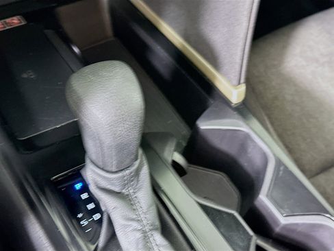 Used 2025 Toyota Camry LE image 25