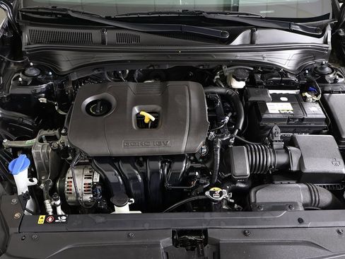 Used 2024 Kia Forte LXS image 18