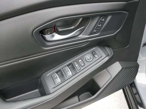 Used 2024 Honda Accord Sport image 14