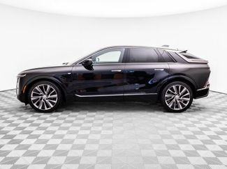 Certified 2025 Cadillac Lyriq Luxury w/ LPO, Floor Liner Package AWD/4WD video 2