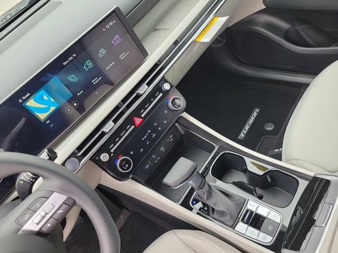 Used 2026 Hyundai Tucson SEL image 27