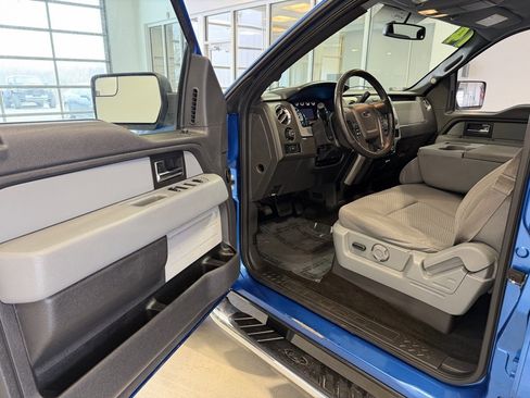 Used 2014 Ford F150 XLT w/ Equipment Group 302A Luxury image 10
