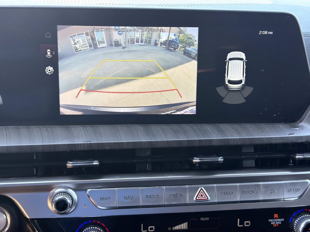 Used 2023 Kia Telluride EX w/ EX Captain's Chair Package FWD image 29