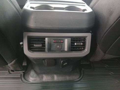 Used 2024 Ford F250 Lariat w/ Lariat Ultimate Package AWD/4WD image 24
