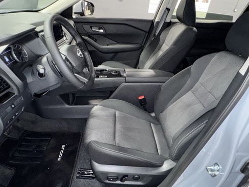 New 2026 Nissan Rogue SV w/ Cold Weather Package AWD/4WD image 22