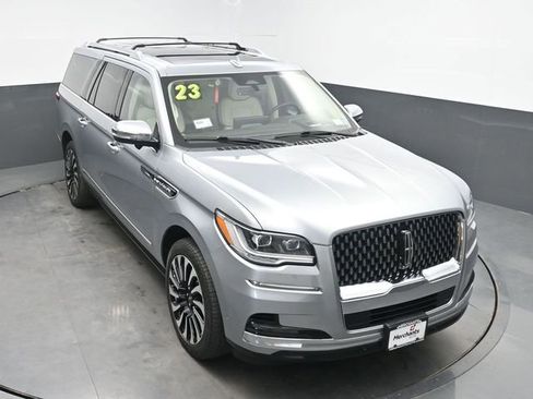 Used 2023 Lincoln Navigator L Black Label image 23
