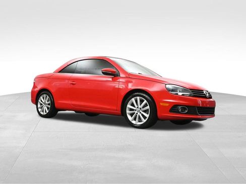 Used 2015 Volkswagen Eos Komfort FWD image 27